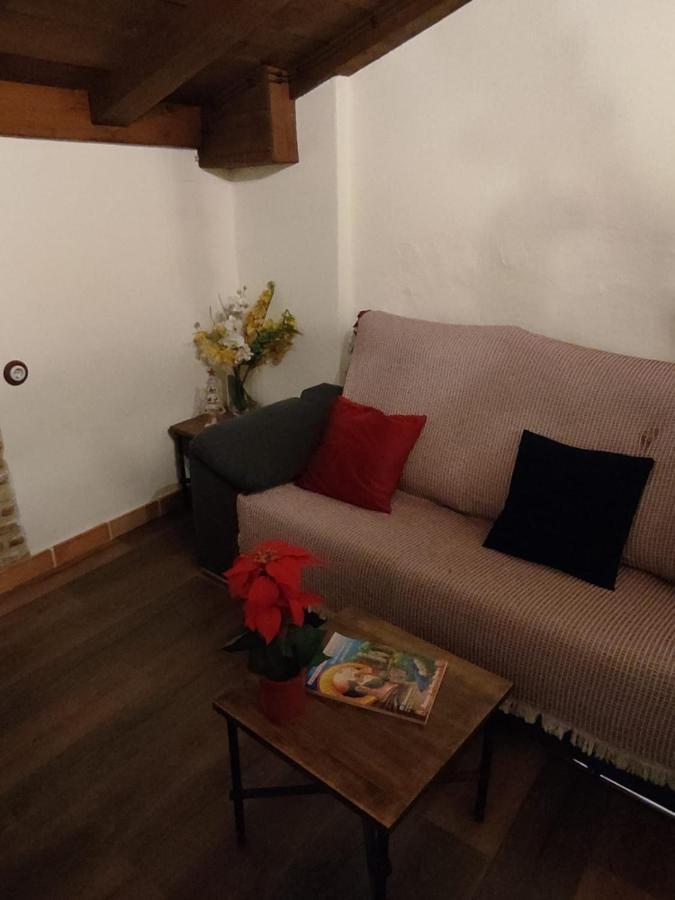 La Casa De La Abuela Amalia Leilighet Arenas de San Pedro Eksteriør bilde