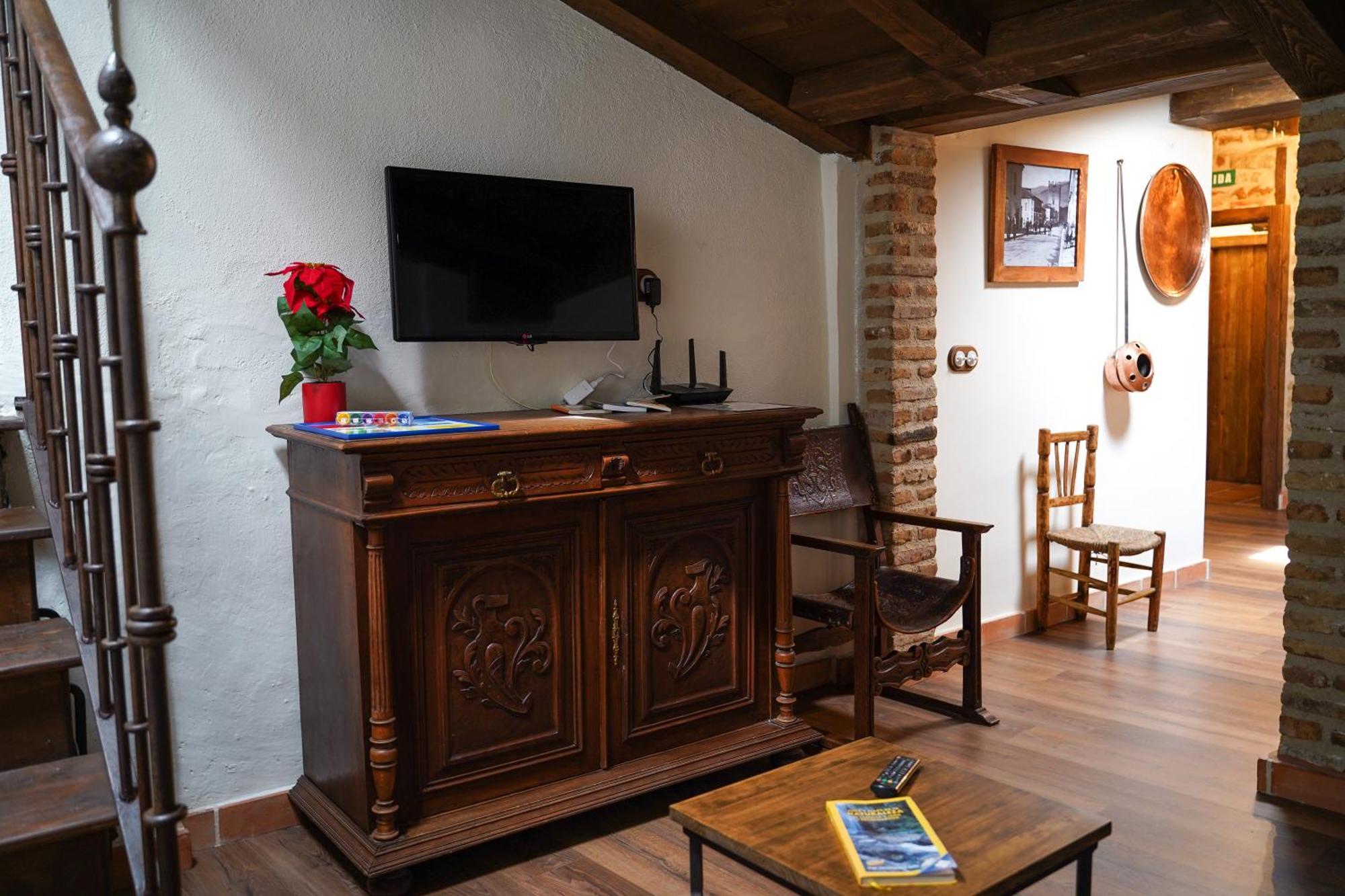 La Casa De La Abuela Amalia Leilighet Arenas de San Pedro Eksteriør bilde